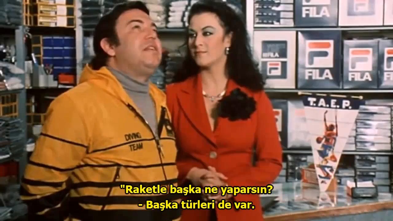 Bakkalı Baştan Çıkaran Ev Hanımı Konulu Erotizm Filmi